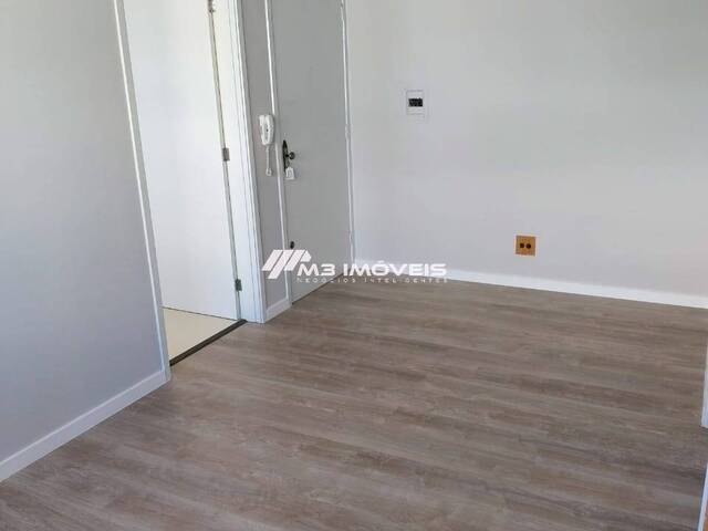 Apartamento para Venda em Caxias do Sul - 5