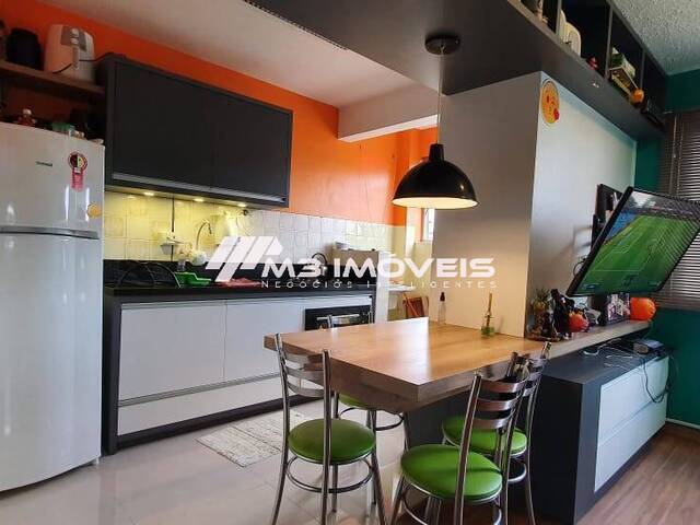 Apartamento para Venda em Caxias do Sul - 5