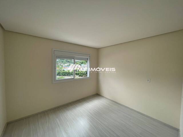 Apartamento para Venda em Caxias do Sul - 5