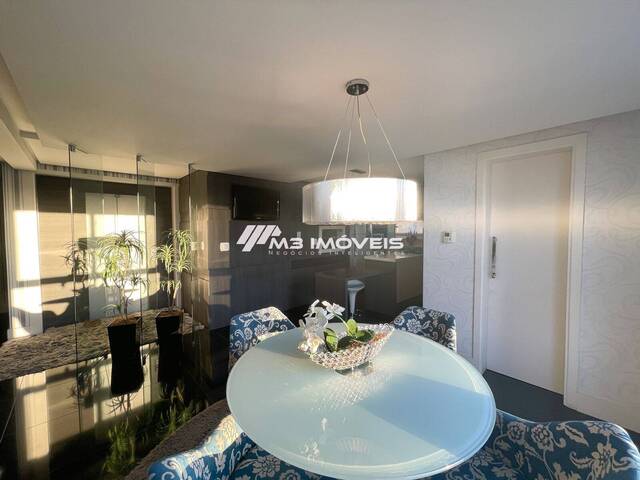 Apartamento para Venda em Caxias do Sul - 2