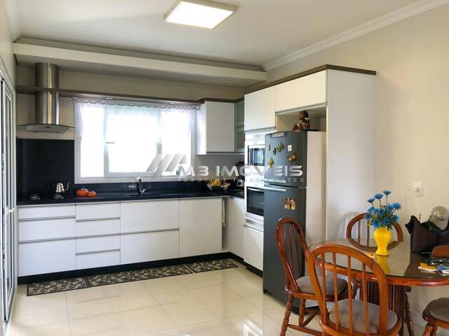 Apartamento para Locação em Caxias do Sul - 4