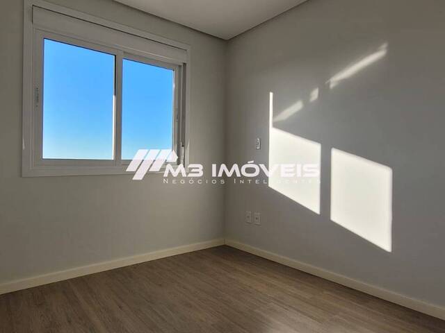 Apartamento para Venda em Caxias do Sul - 4