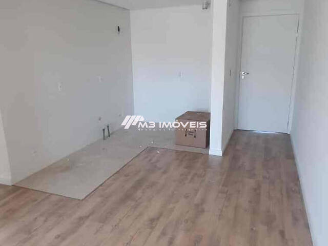 Apartamento para Venda em Caxias do Sul - 5