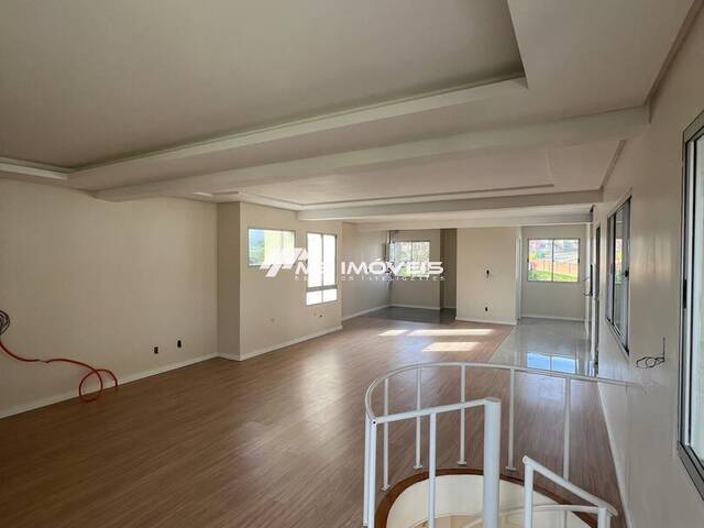 Apartamento para Venda em Caxias do Sul - 2