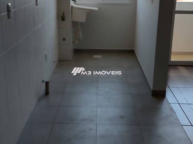 Apartamento para Venda em Caxias do Sul - 4