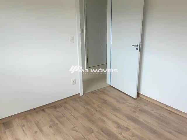 Apartamento para Venda em Caxias do Sul - 5