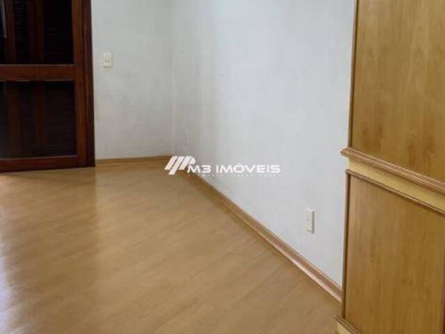 Apartamento para Venda em Caxias do Sul - 4