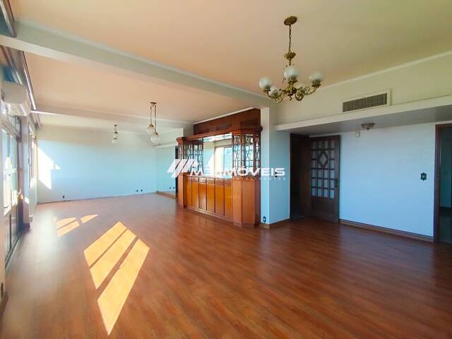 Apartamento para Venda em Caxias do Sul - 4