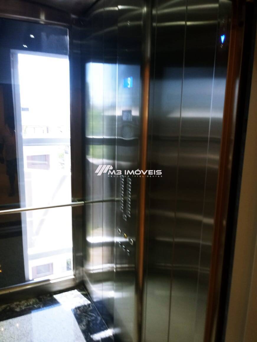 Cobertura, 3 quartos, 267 m² - Foto 15