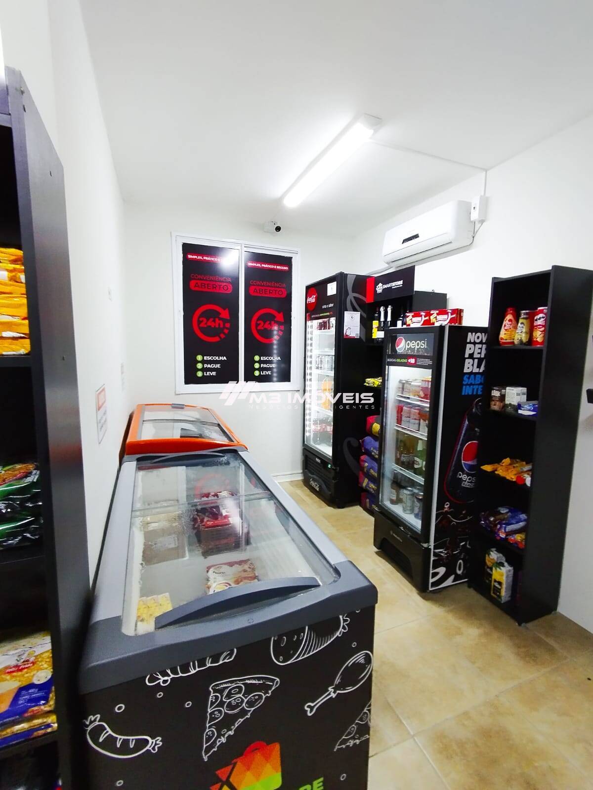 Apartamento semi-mobiliado no bairro De Lazzer, Empreendimento com Piscina — foto 13