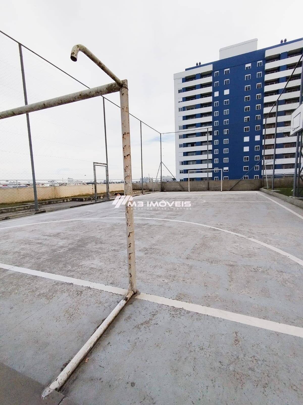 Apartamento semi-mobiliado no bairro De Lazzer, Empreendimento com Piscina — foto 15